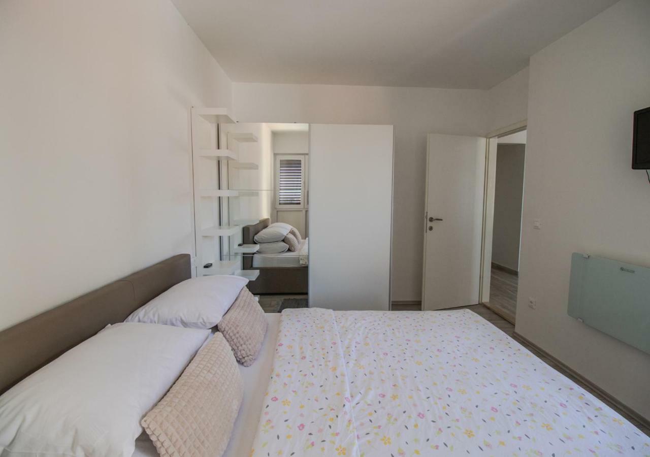 Lukas Central Apartment - Digital Nomads Friendly ドゥブロブニク エクステリア 写真
