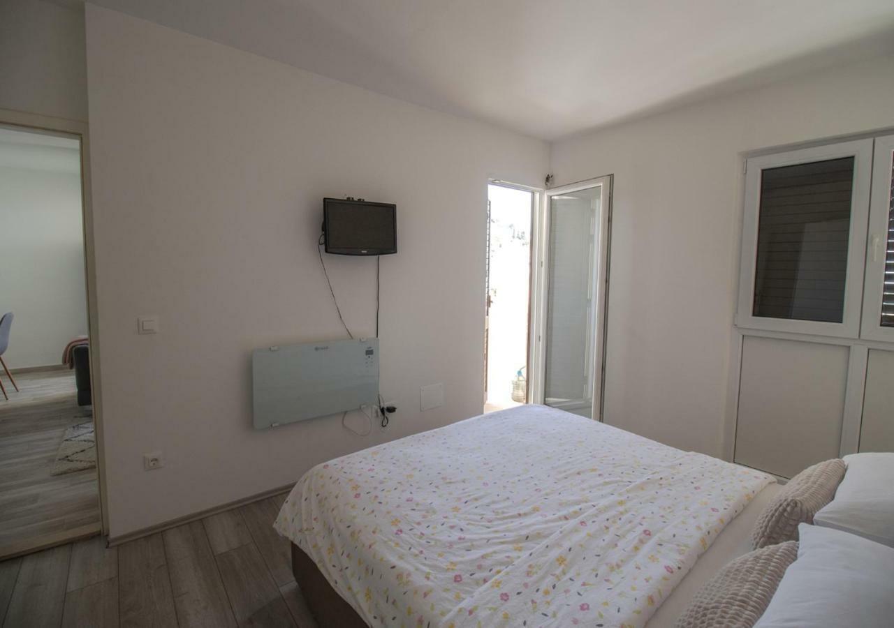 Lukas Central Apartment - Digital Nomads Friendly ドゥブロブニク エクステリア 写真
