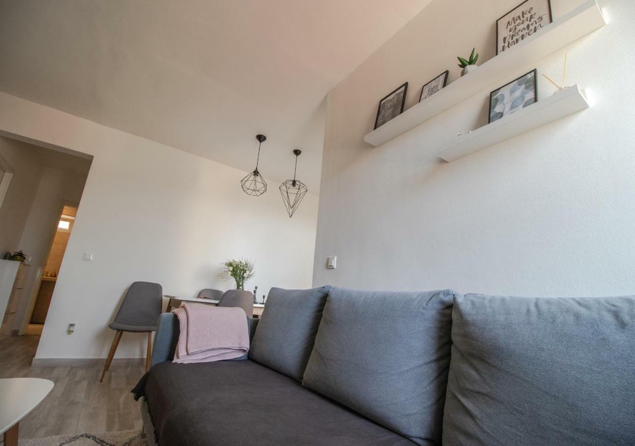 Lukas Central Apartment - Digital Nomads Friendly ドゥブロブニク エクステリア 写真